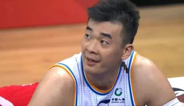 亚洲人成依人成综合网